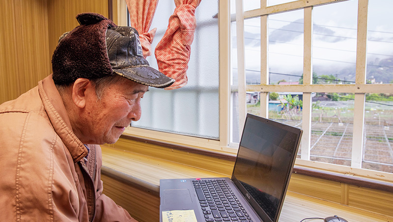 把醫師搬進山裡的人,他用遠距照護弭平原民少活7年的斷層