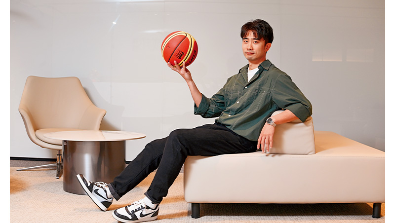 他，企業籃球聯賽雙冠王》華碩PM「後衛腦」衝破工作5年卡關期